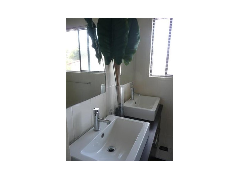 27 Flinders Highway, Port Lincoln SA 5606