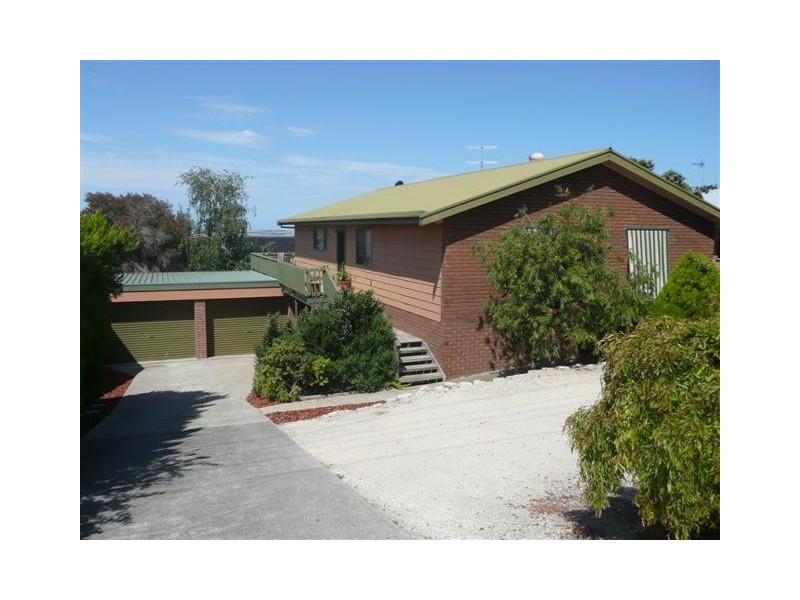 8 Highview Drive, Port Lincoln SA 5606