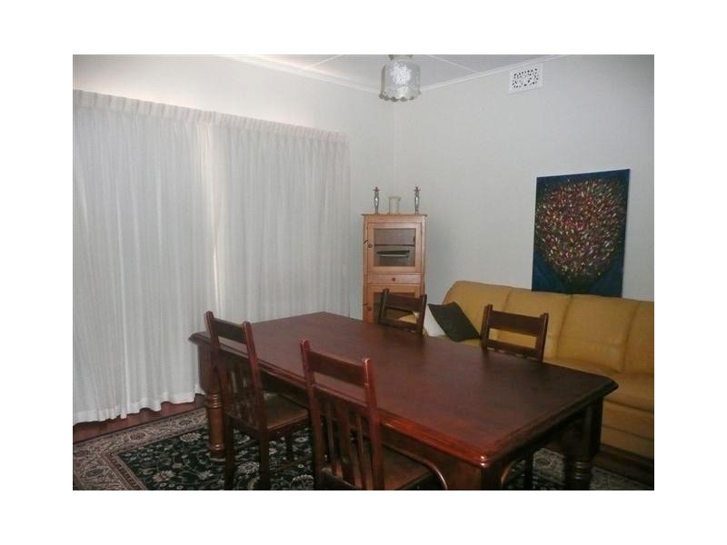 10 Sidney Road, Tumby Bay SA 5605