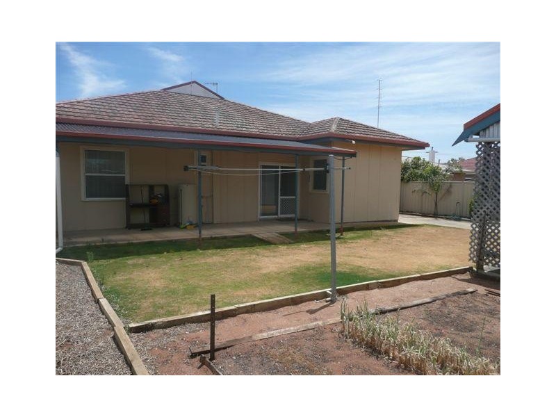 10 Sidney Road, Tumby Bay SA 5605