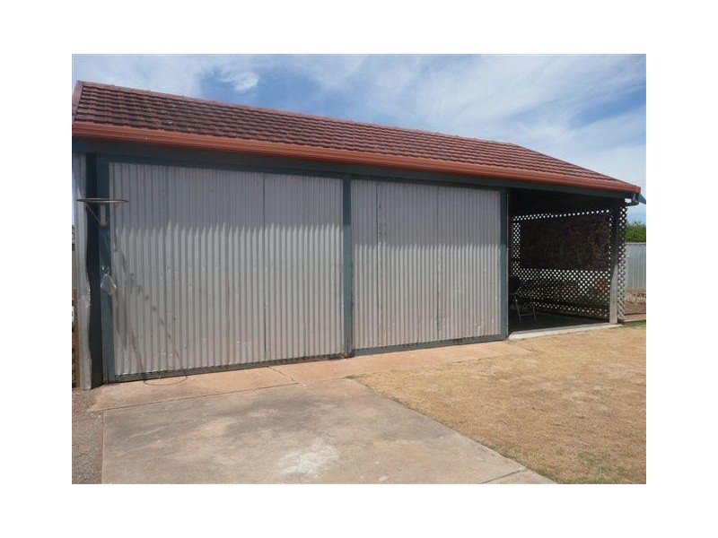 10 Sidney Road, Tumby Bay SA 5605