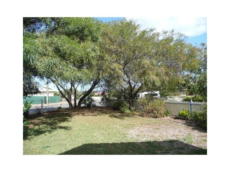9 Whait Avenue, Port Lincoln SA 5606