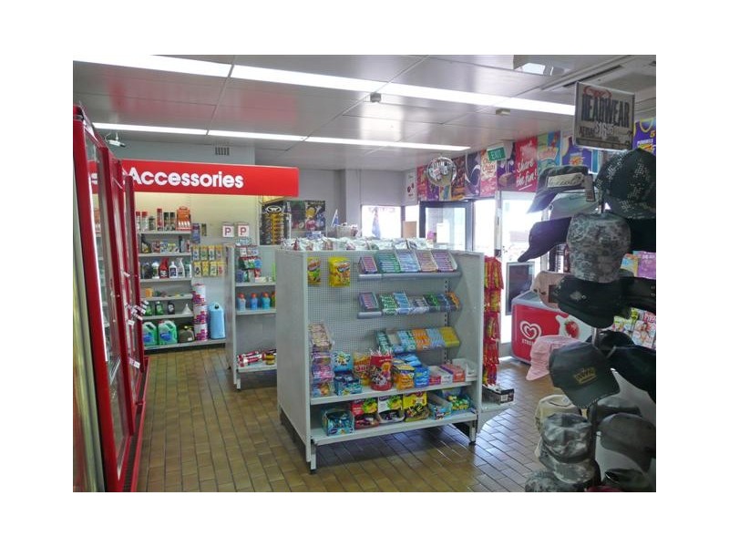 20-22 Hallett Place, Port Lincoln SA 5606