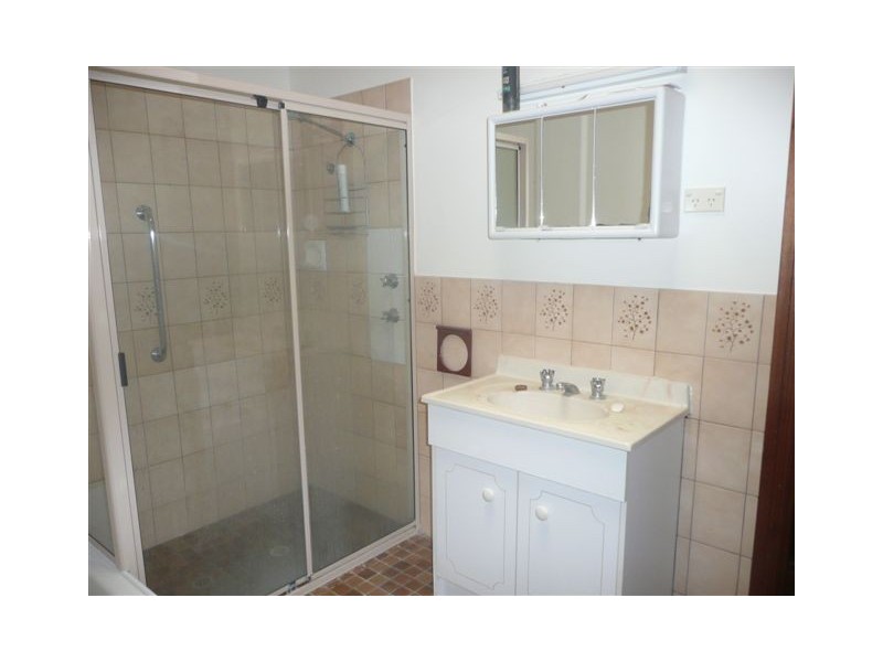 33 Lawrie Street, Tumby Bay SA 5605