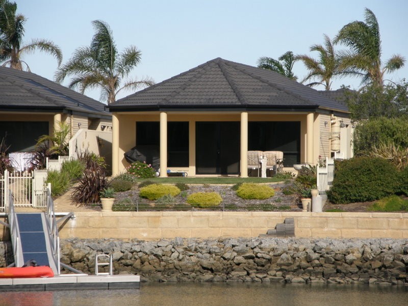 1/5 Sailfish Drive, Port Lincoln SA 5606