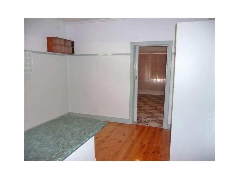 3 Warrow Road, Cummins SA 5631