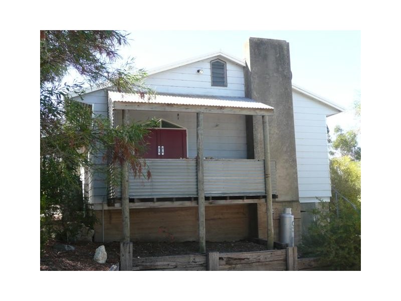 25 Haigh Street, Port Lincoln SA 5606