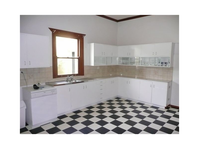 64 Railway Terrace, Cummins SA 5631