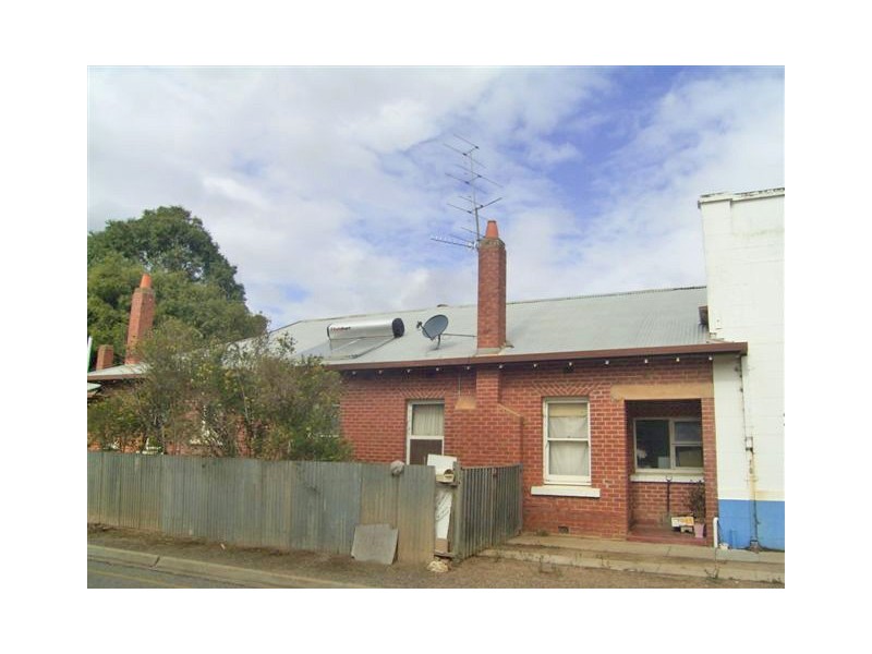 26 Railway Terrace, Cummins SA 5631