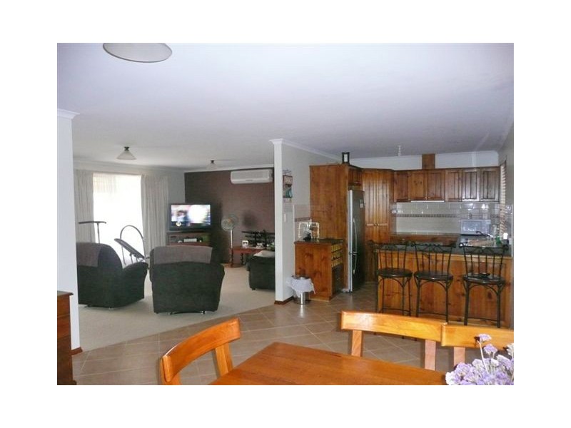 13 Pearson Street, Tumby Bay SA 5605