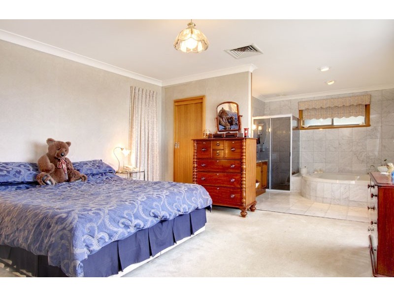 1 Lindsay Street, Port Lincoln SA 5606