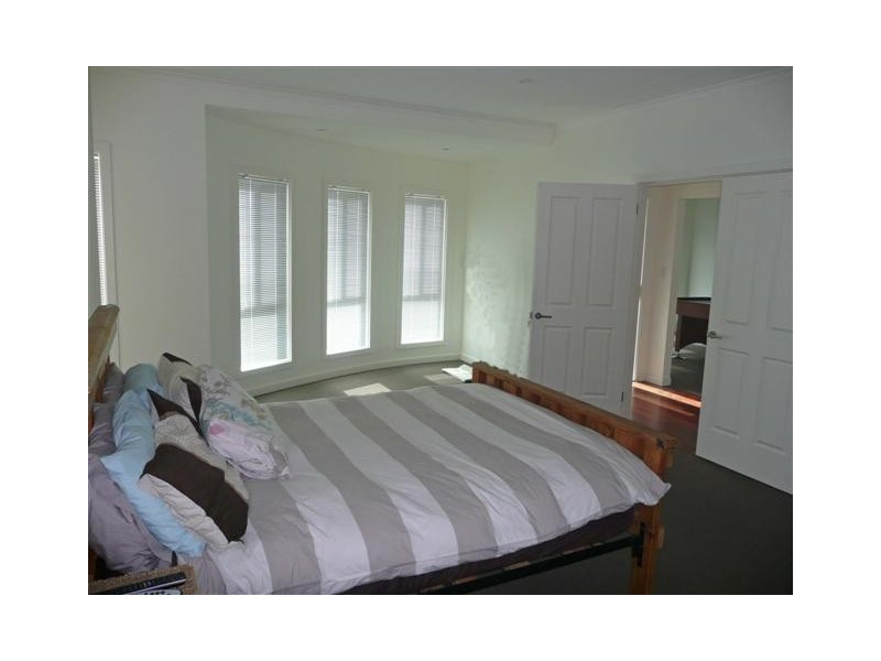 18 Windamere Crescent, Port Lincoln SA 5606