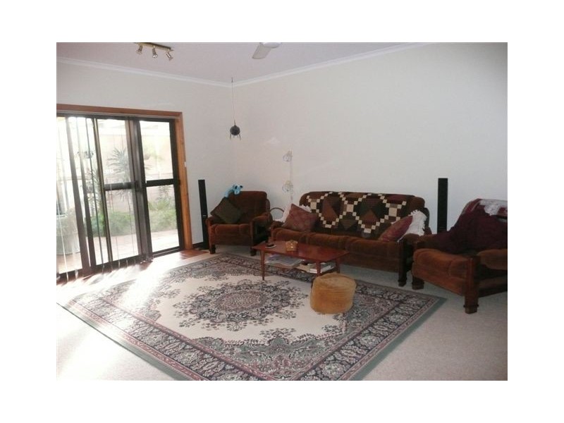 1A Robert Street, Tumby Bay SA 5605