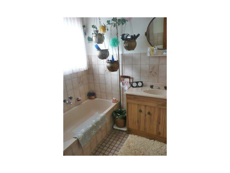 1A Robert Street, Tumby Bay SA 5605