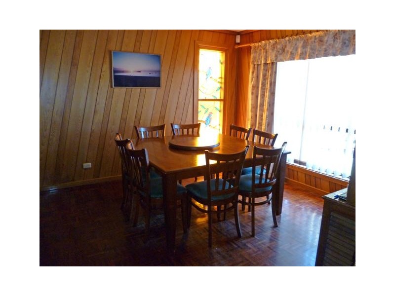 9-11 Flinders Avenue, Port Lincoln SA 5606