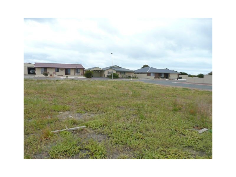 27 Lakin Crescent, Tumby Bay SA 5605