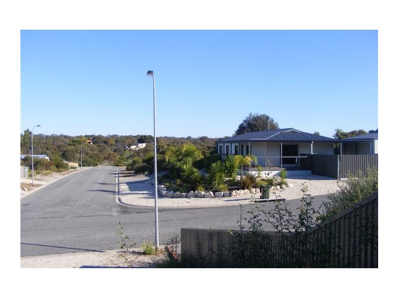 18 Nancy Road, Coffin Bay SA 5607