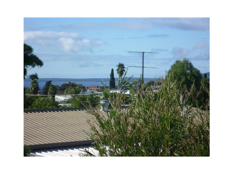 9 Flinders Avenue, Port Lincoln SA 5606