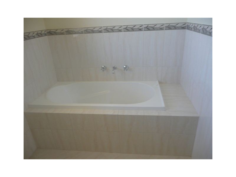 5 5 Robert Street, Tumby Bay SA 5605