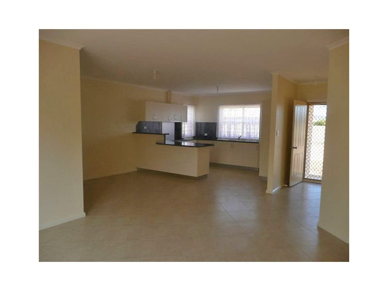 5 5 Robert Street, Tumby Bay SA 5605