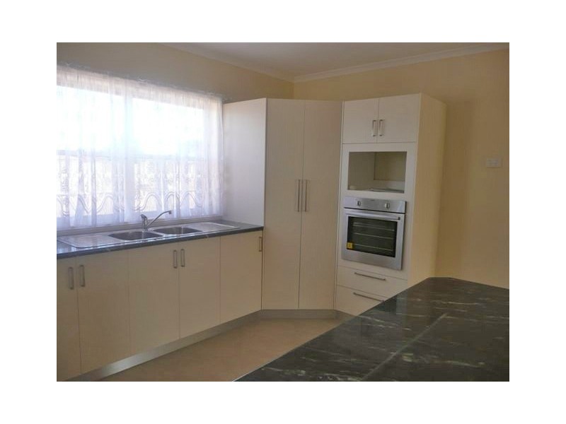 5 5 Robert Street, Tumby Bay SA 5605