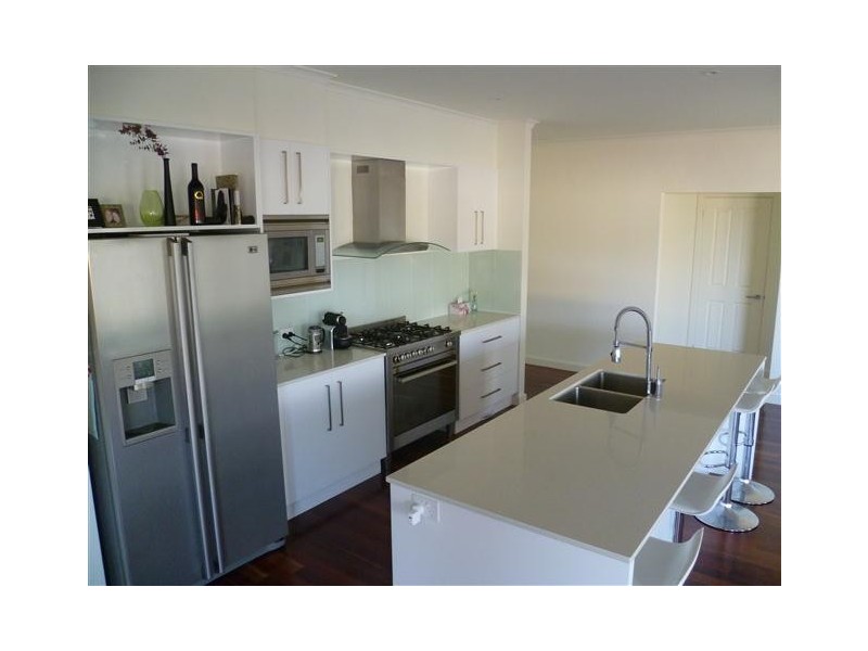 18 Windamere Crescent, Port Lincoln SA 5606