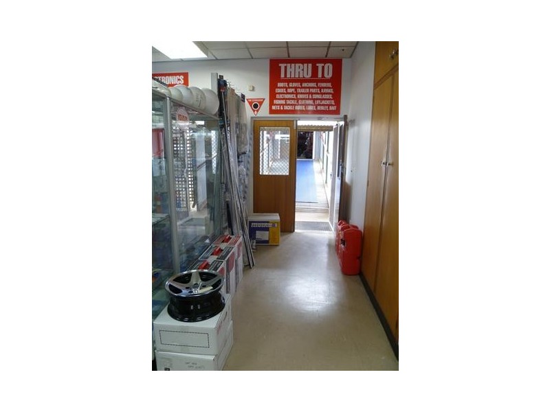 Johnnies Marine, Port Lincoln SA 5606