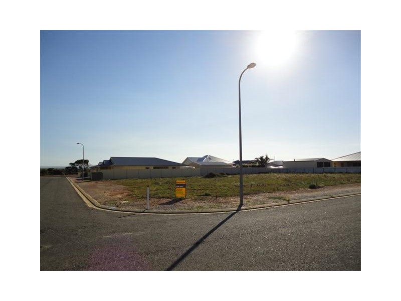 27 Lakin Crescent, Tumby Bay SA 5605
