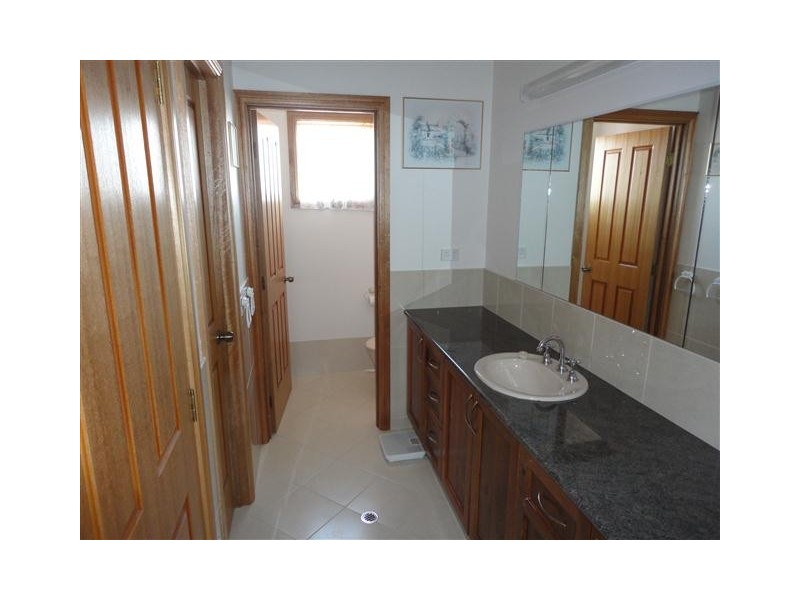 47 Graham Smelt Causeway, Tumby Bay SA 5605