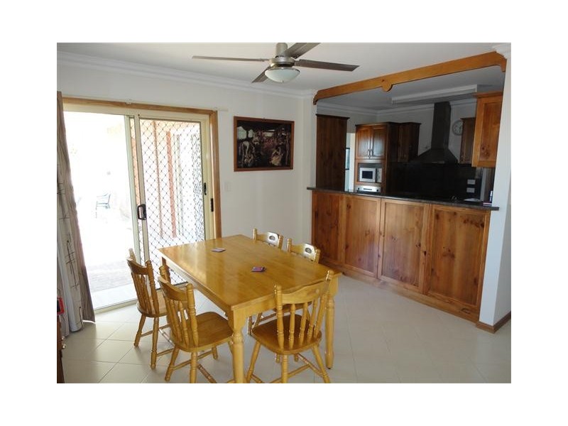 47 Graham Smelt Causeway, Tumby Bay SA 5605