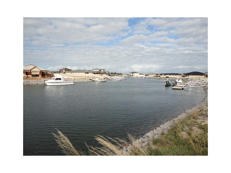 11 Graham Smelt Causeway, Tumby Bay SA 5605