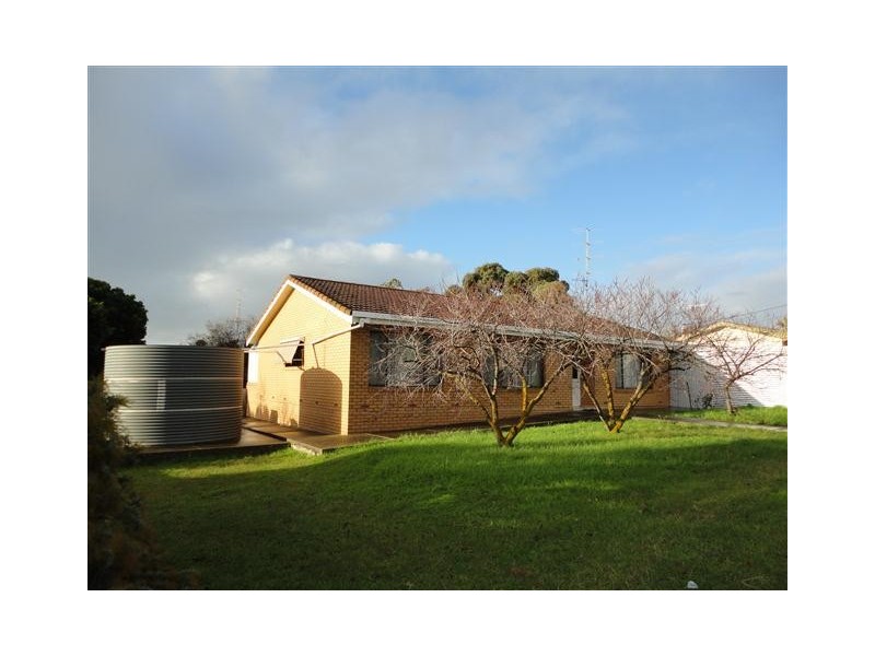 17 Coral Street, Port Lincoln SA 5606