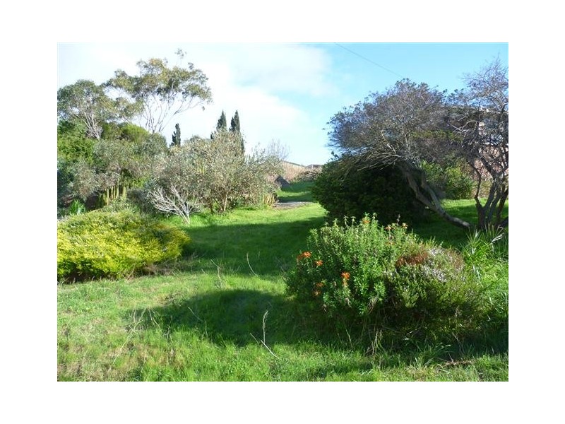 4 Paringa Avenue, Port Lincoln SA 5606