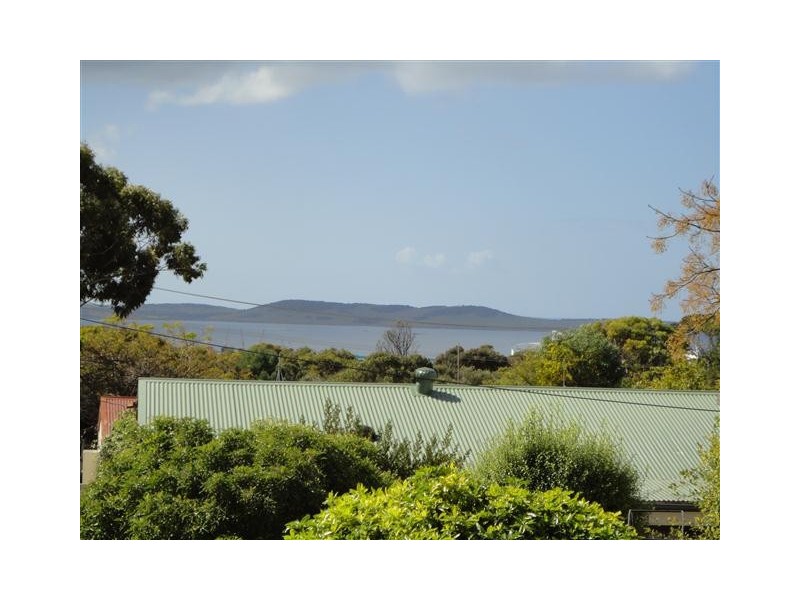 9 Flinders Avenue, Port Lincoln SA 5606