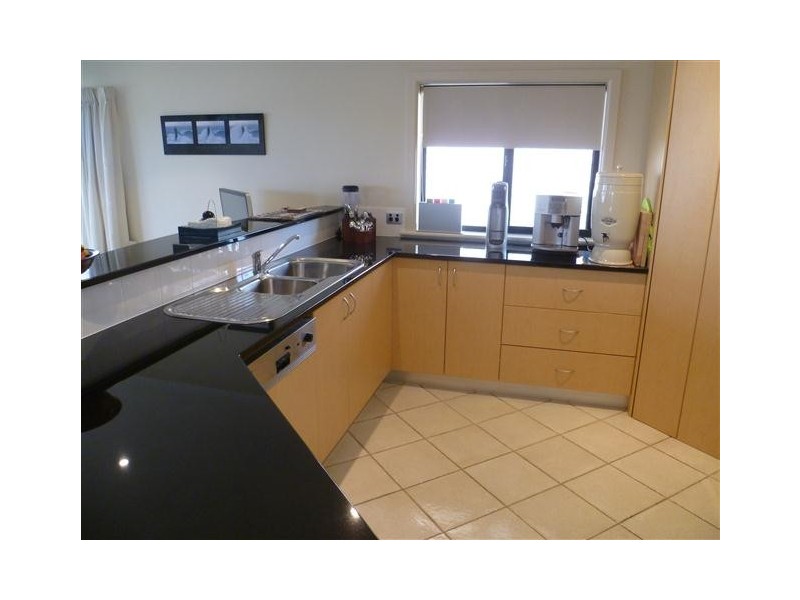 8 Calais Avenue, Port Lincoln SA 5606
