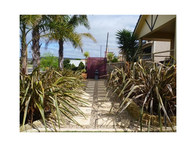 8 Calais Avenue, Port Lincoln SA 5606