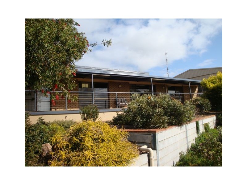 19-21 Amiens Place, Port Lincoln SA 5606