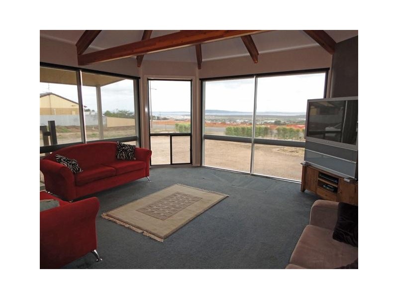 128 New West Road, Port Lincoln SA 5606