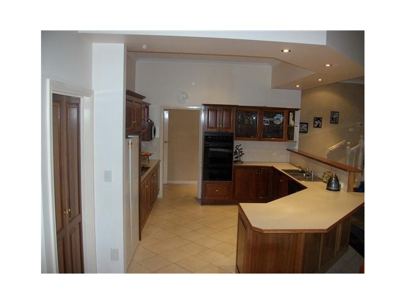 5 Oswald Drive, Port Lincoln SA 5606