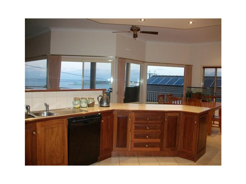 5 Oswald Drive, Port Lincoln SA 5606