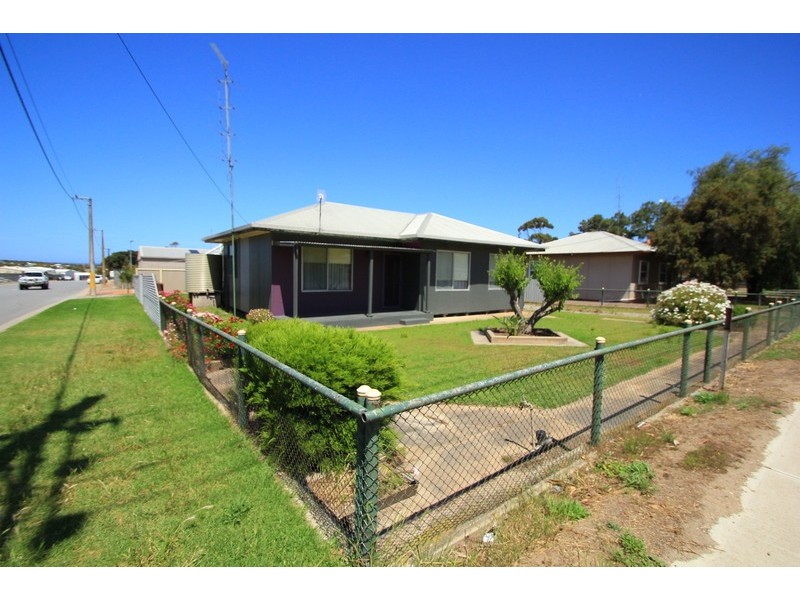 79 Verran Terrace, Port Lincoln SA 5606