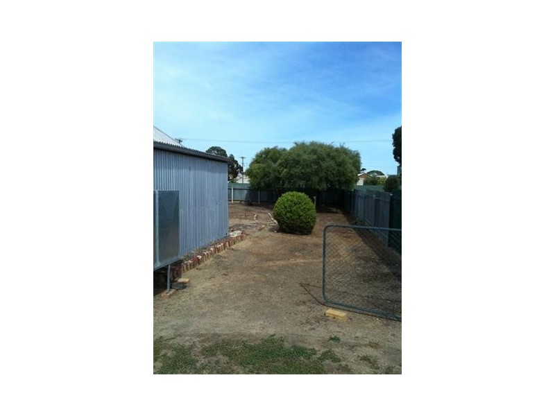 22 Light Road, Cummins SA 5631