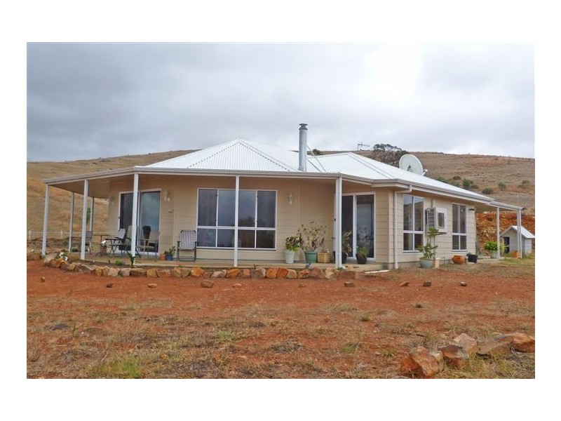 214 Foothills Road, Tumby Bay SA 5605