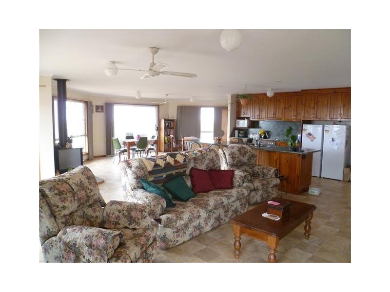 214 Foothills Road, Tumby Bay SA 5605