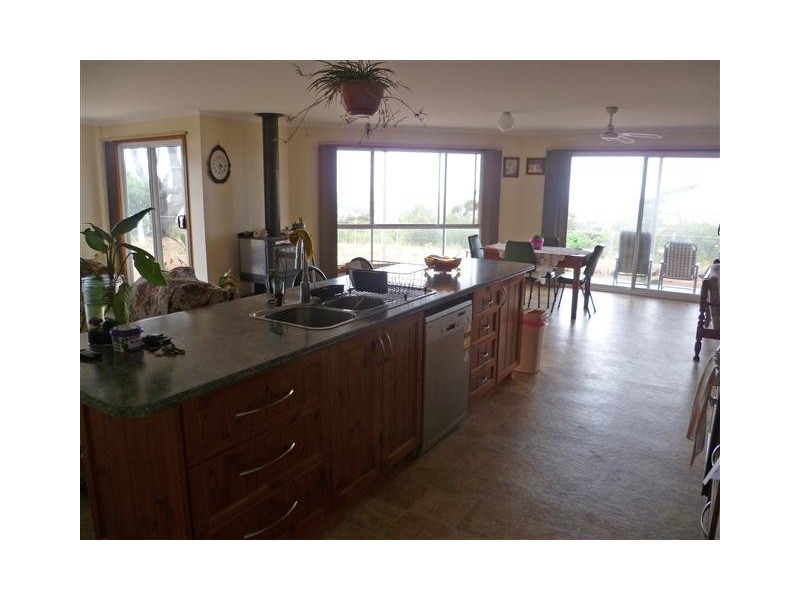 214 Foothills Road, Tumby Bay SA 5605