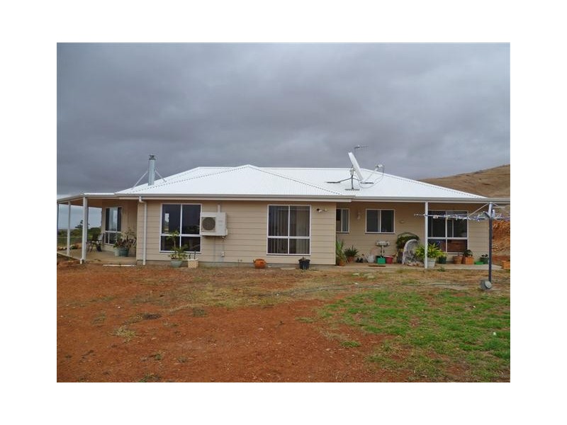 214 Foothills Road, Tumby Bay SA 5605