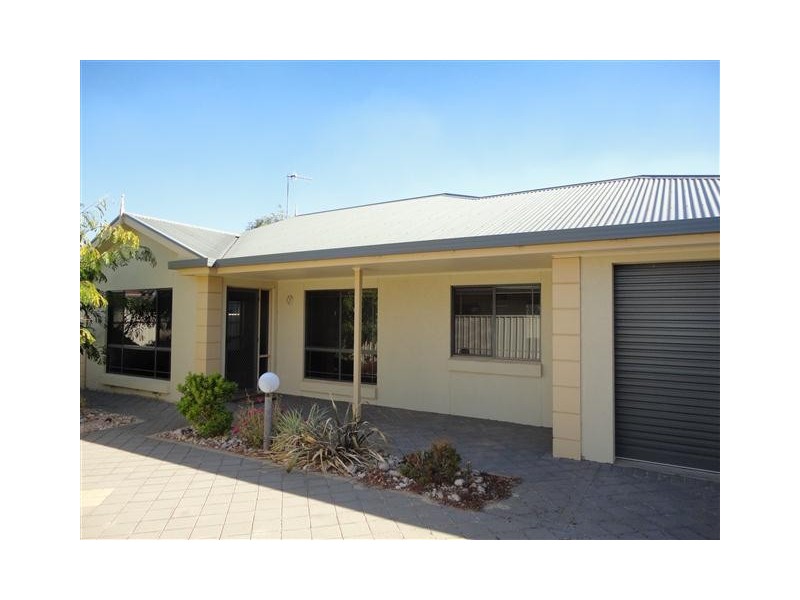 3-18 Lawrie Street, Tumby Bay SA 5605