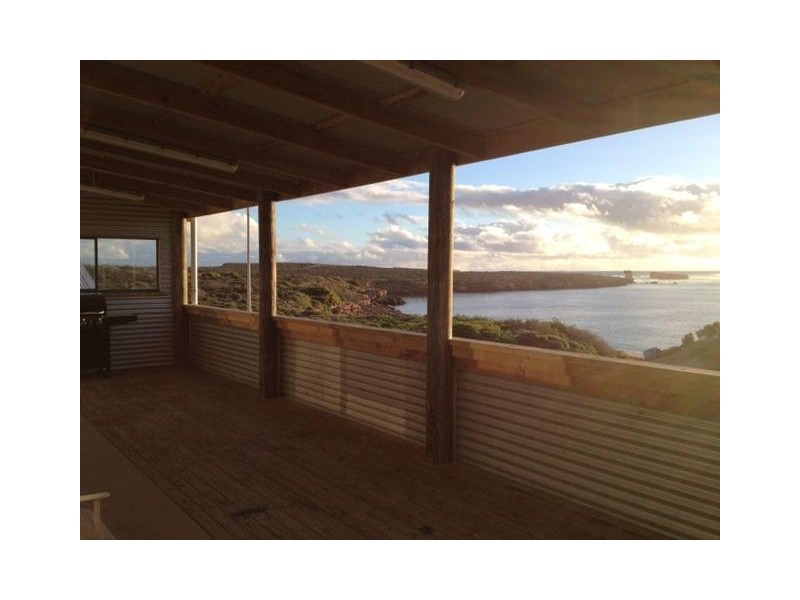 36 Esplanade, Elliston SA 5670