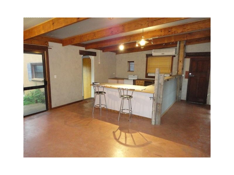 17 Greenly Avenue, Coffin Bay SA 5607