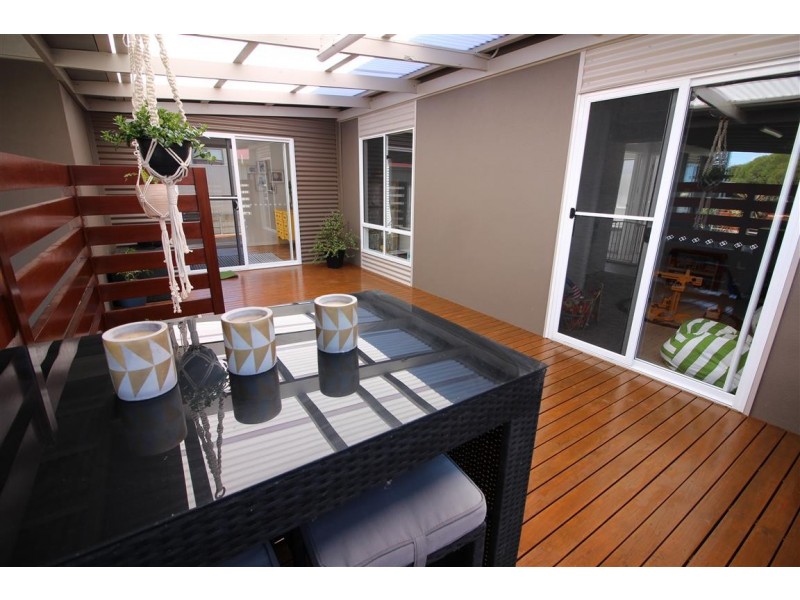 5 Ingrid Close, North Shields SA 5607